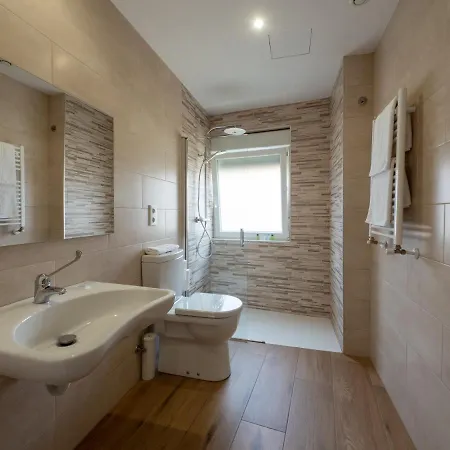 Apartantiguo San Isidoro10