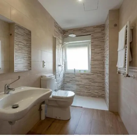 Apartantiguo San Isidoro10