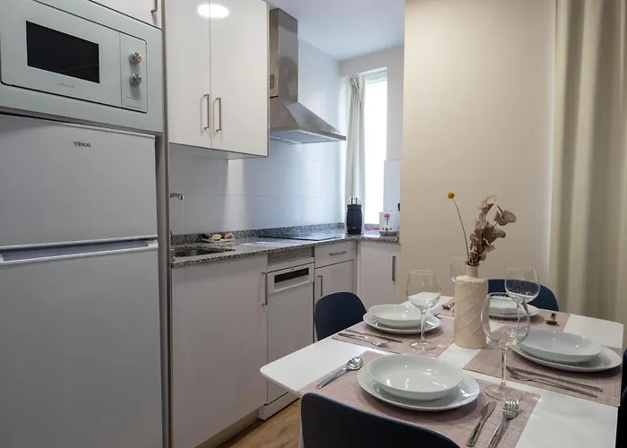 Apartantiguo San Isidoro10 *